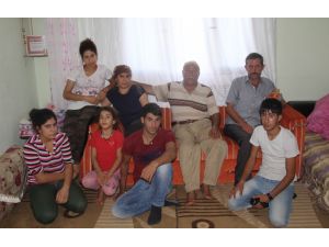 Maganda Kurşunu Bahçede Oturan Kadının Sırtına Saplandı