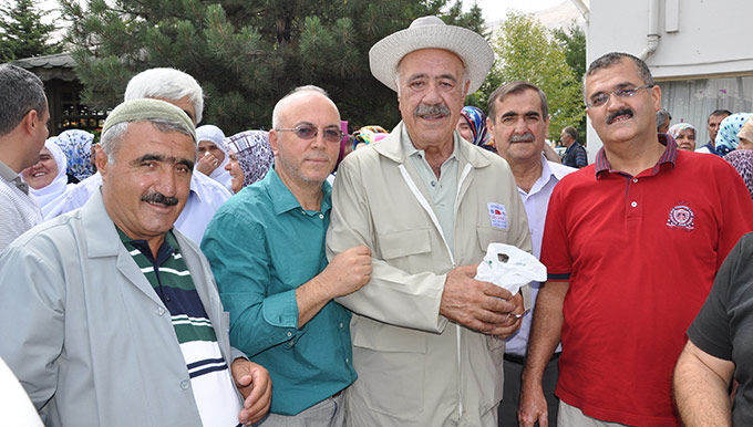İlk Hacı Kafilesi Kutsal Topraklara Uğurlandı