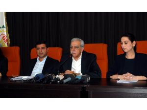 Hdp Eş Başkanı Demirtaş’tan Işid’e Karşı Ordu Kurulması Çağrısı