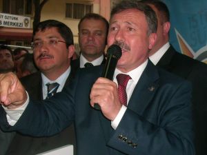 Ak Parti Manisa Milletvekili Selçuk Özdağ: