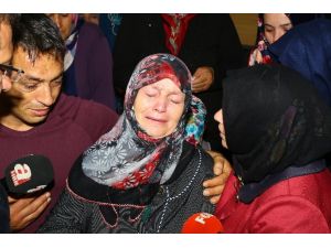 Oğluna Doyamadan Kara Toprağa Verdi