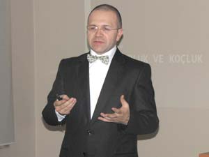 Arat, Maraşı Değerlendirdi