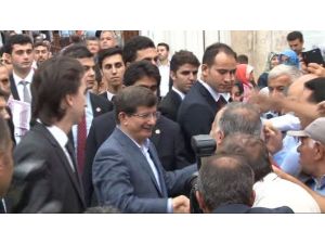 Sabah Namazını Eyüp Sultan’da Kıldı