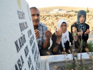 (Özel Haber) Şehit Er Mezarı Başında Anıldı