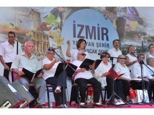 İzmir Fuarında Muhteşem Performans