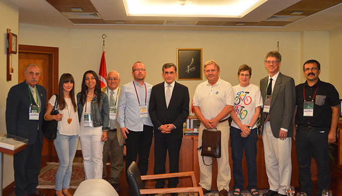 Yabancı Öğretim Üyelerinden Rektör Karaaslan’a Ziyaret