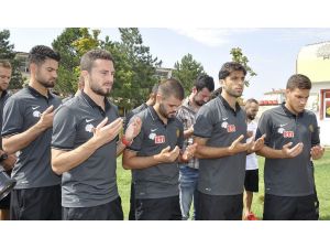 Ediz Bahtiyaroğlu Anılıyor