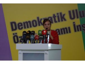 Aysel Tuğluk: Kendi Kendimizi Yönetmek İstiyoruz