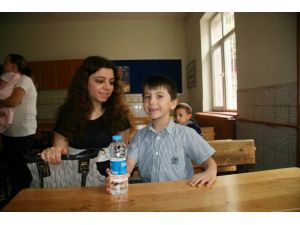 Afyonkarahisar’da Minikler Ders Başı Yaptı