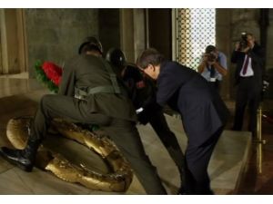 Yeni Hükumet Anıtkabir’de