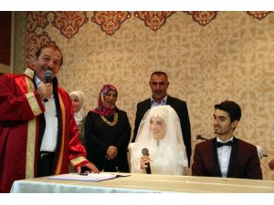 Akgül Ve Güler Ailesinin Mutlu Günü