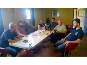 12 Türk Gemici Kanada’da Mahsur