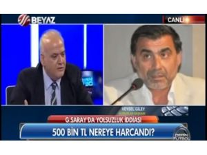 Ahmet Çakar Stüdyoyu Terk Etti