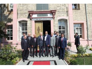 Vali Mutlu, Küçükçekmece’de İncelemelerde Bulundu