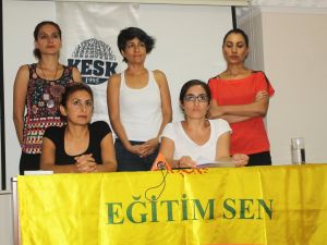 Eğitim Senli Kadınlar Tecavüz Ve Şiddeti Protesto Etti