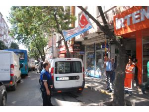 Zabıta Ekipleri Kaldırım İşgallerine Müdahale Etti