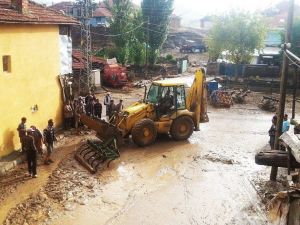 Manisa Afyonkarahisarlılar Derneğinden Sel Açıklaması