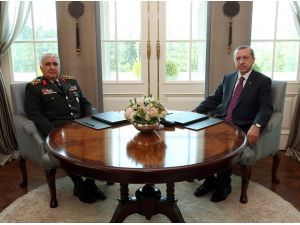 Cumhurbaşkanı Erdoğan, Orgeneral Özel Ve Kuvvet Komutanlarını Kabul Etti