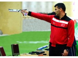 Yusuf Dikeç 2016 Rıo Olimpiyatlarına Vize Aldı