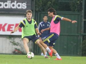 Fenerbahçe, Trabzonspor Maçının Hazırlıklarını Sürdürüyor