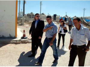 Abd Adana Konsolosu Espinoza, Midyat’taki Çadırkenti Ziyaret Etti
