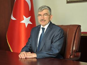 Medeniyet Üniversitesi Rektörü, Chp’li Özkes’in İddialarını Yalanladı