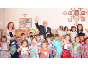 Öğrencilere Ve Velilere Seslendi