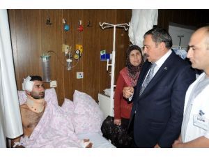 Korkunç Kazada Yaralananlara Ziyaret