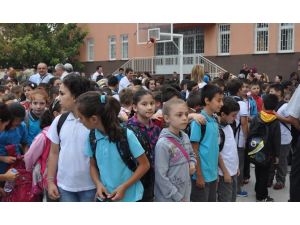 Açılış Konuşmasını Yapan Öğrencinin Zor Anları