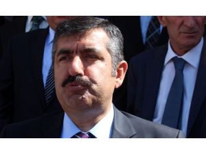 “Hiç Kimsenin Çocuklar Üzerinde Siyaset Yapmaması Gerekir”