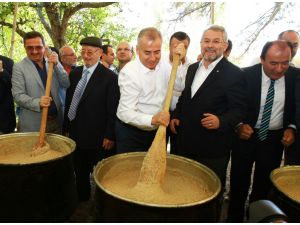 Belediye Başkanı Zolan Keşkek Yaptı