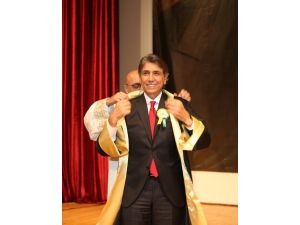 Fatih Belediye Başkanı Mustafa Demir’e Fahri Doktora