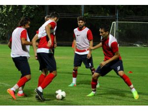 Mersin İdmanyurdunda Çaykur Rizespor Maçı Hazırlıkları Sürüyor
