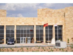 Camiyi Diyanet, Cemevini Hayırseverler Yapacak
