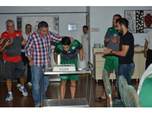Josueye Sürpriz Doğum Günü