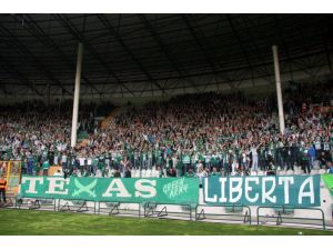 Bursaspor - Beşiktaş Maçının Bilet Fiyatları Belli Oldu