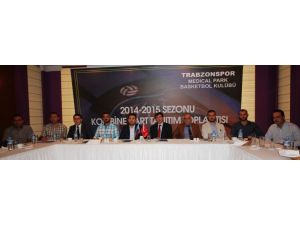 Trabzonspor Medicalpark Basketbol Takımı Kombine Kart Tanıtım Toplantısı Yapıldı