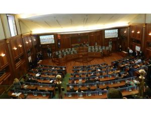 Kosovalı Milletvekilleri Meclis Başkanını Yine Seçemedi