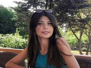 Mehmetçik Vakfı’nın Reklam Filminde Şehit Kızı Oynadı