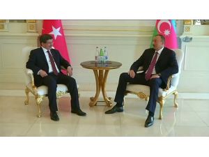 Başbakan Davutoğlu Aliyev’le Görüştü