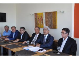 Chp’li Milletvekilinden Hes, Cami Ve Cemevi Açıklaması