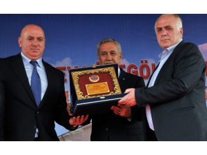 Hayırsever İşadamından İnegöle Okul