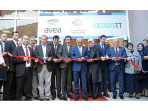 Bakan Elvan, Çağrı Merkezi Açtı