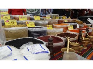14. Gaziantep Yiyecek Şenliği Kadıköy’de Başladı