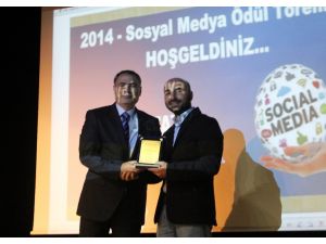 İhaya Sosyal Medya Ödülü