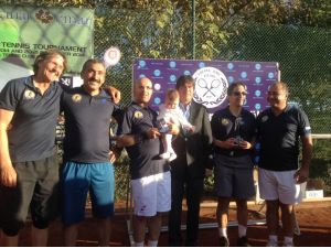 Maliye Bakanı Şimşekin Tenis Maçı Zaferi