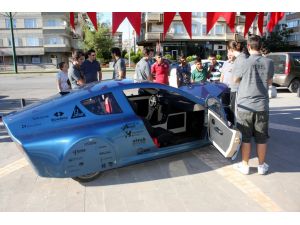 İstanbul Üniversitesi’nin Yerel T1 Otomobili Gaziantep’te Tanıtıldı