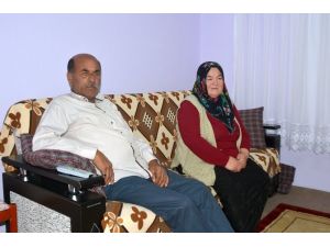 O Evde De Bir Bayram Havası Var