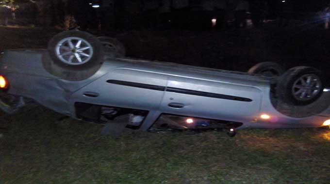 Trafik Kazasında 1 kişi öldü 4 kişi yaralandı