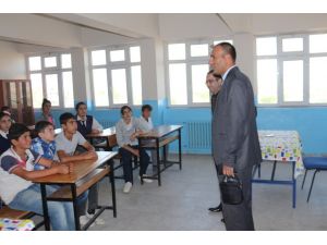 Bulanık’ta Yakılan 3 Okul Eğitime Başladı